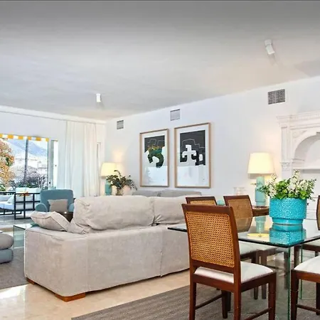 Apartamento En La Milla De Oro Apartment *